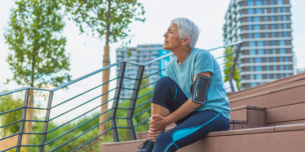 The Hot Weather Is Coming Back. Why Is This a Good Thing for Our Joints?