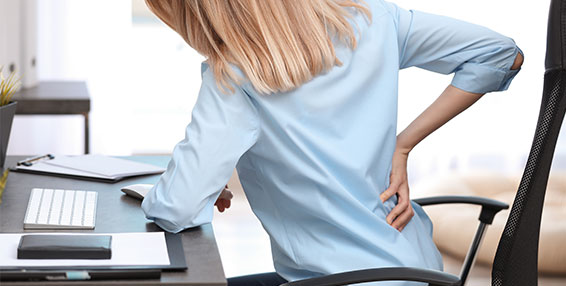 Back pain physiotherapy treatment at Xcel Health
